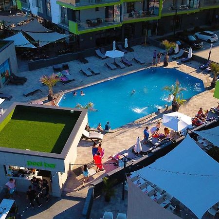 Fineloft Sea View Apartment-Spa N Pools Beach Resort Navodari Ngoại thất bức ảnh