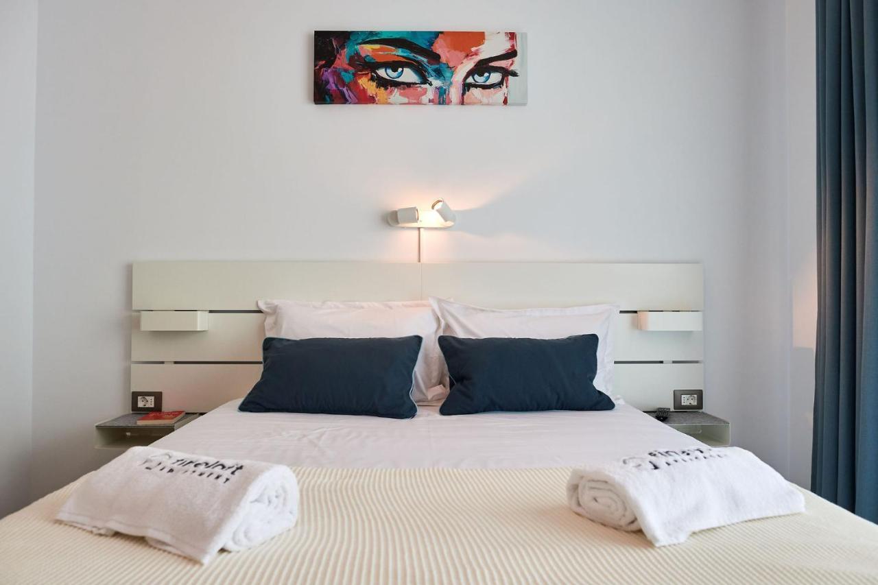 Fineloft Sea View Apartment-Spa N Pools Beach Resort Navodari Ngoại thất bức ảnh