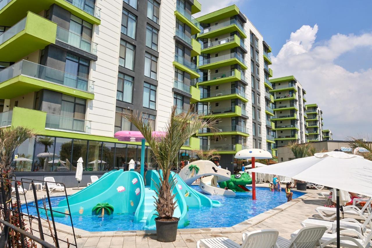 Fineloft Sea View Apartment-Spa N Pools Beach Resort Navodari Ngoại thất bức ảnh